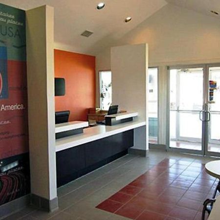 Motel 6 Seguin Tx Экстерьер фото