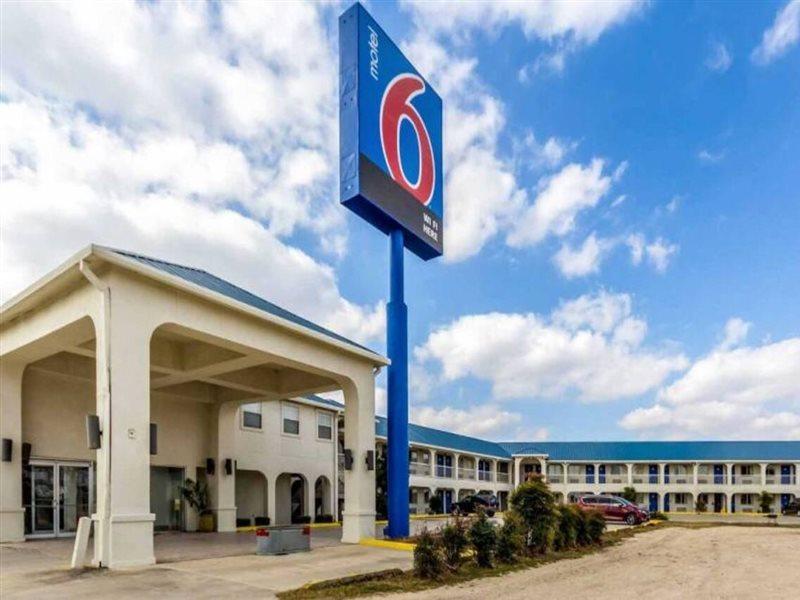 Motel 6 Seguin Tx Экстерьер фото