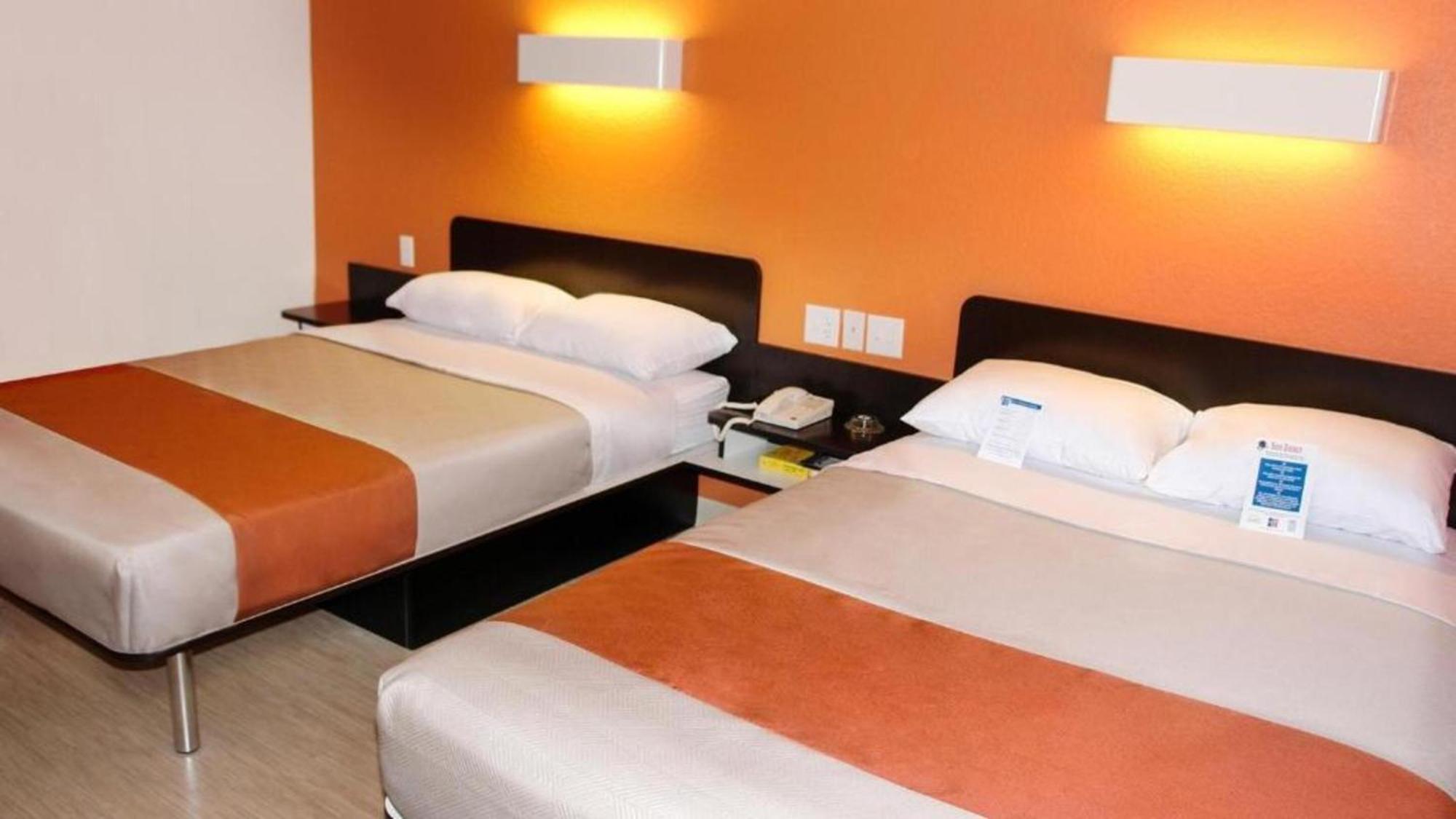 Motel 6 Seguin Tx Экстерьер фото